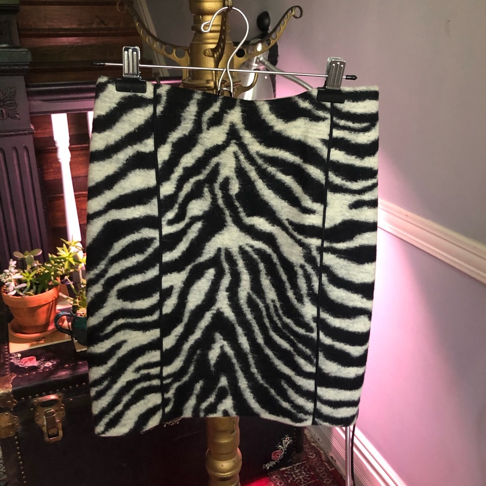 Anne Taylor Zebra Paneled Skirt